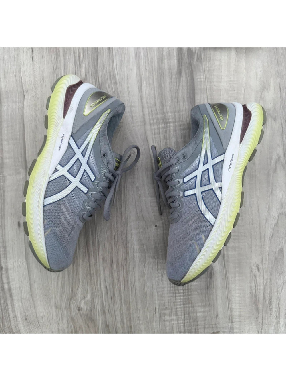 Asics Gel Nimbus 22 Women’s Running Shoes Gray Lime Size 8